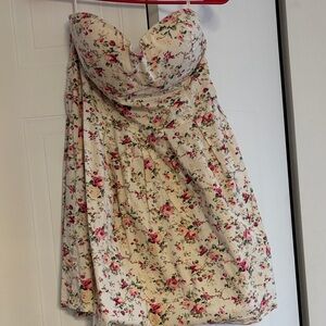 Ardene Cream Strapless Floral Sweetheart Dress with Pink Roses